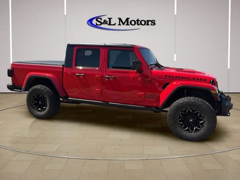 Used 2022 Jeep Gladiator Rubicon w/ LED Lighting Group AWD/4WD image 6