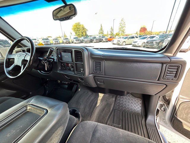Used 2004 Chevrolet Silverado 2500 LS RWD image 27