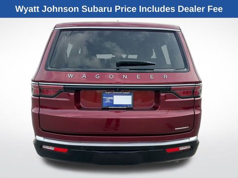 Used 2024 Jeep Wagoneer Series II w/ Flexible Seating Group AWD/4WD image 12