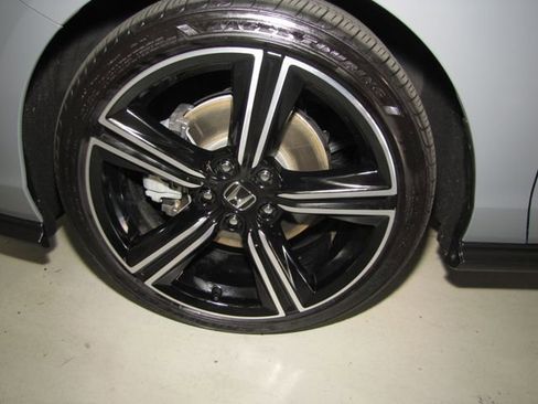 Certified 2025 Honda Accord Sport image 26