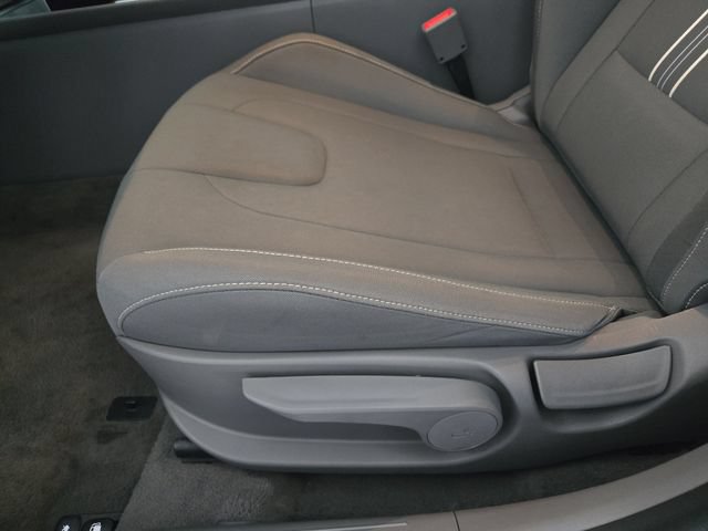 Used 2024 Hyundai Elantra SEL FWD image 24