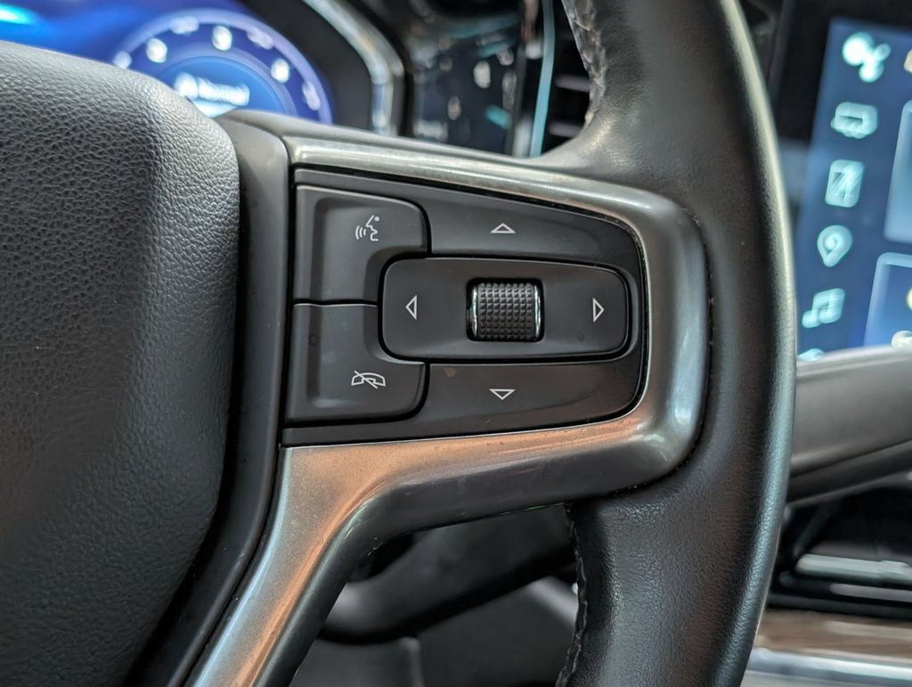 Used 2024 Chevrolet Silverado 1500 RST AWD/4WD image 26
