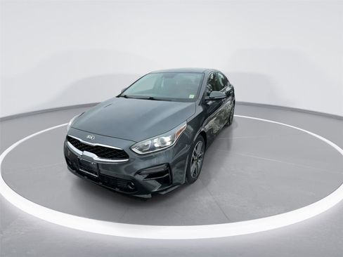 Used 2019 Kia Forte EX image 3