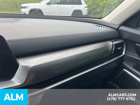 Used 2025 Kia Telluride S FWD image 30
