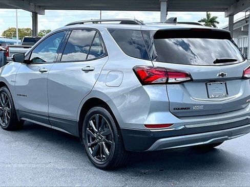Certified 2023 Chevrolet Equinox RS w/ RS Leather Package FWD image 3