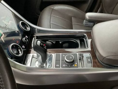 Used 2020 Land Rover Range Rover Sport HSE AWD/4WD image 16