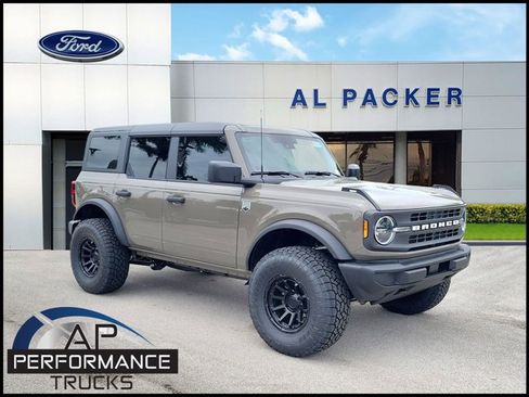 New 2026 Ford Bronco Big Bend AWD/4WD image 1