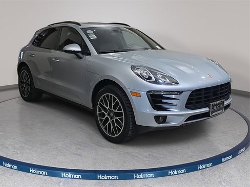 Used 2018 Porsche Macan S image 4