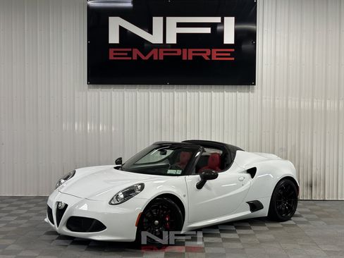 Used 2016 Alfa Romeo 4C Spider w/ Spider Track Package 3 RWD image 1