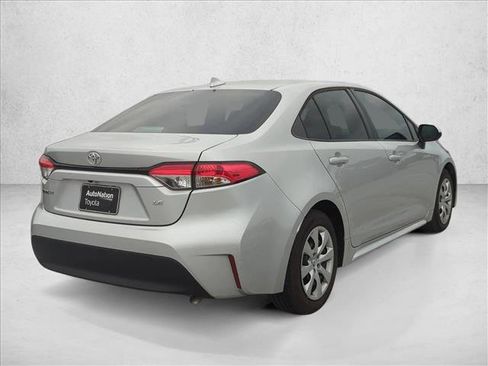 Certified 2023 Toyota Corolla LE image 6