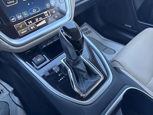 Certified 2025 Subaru Outback Limited image 13