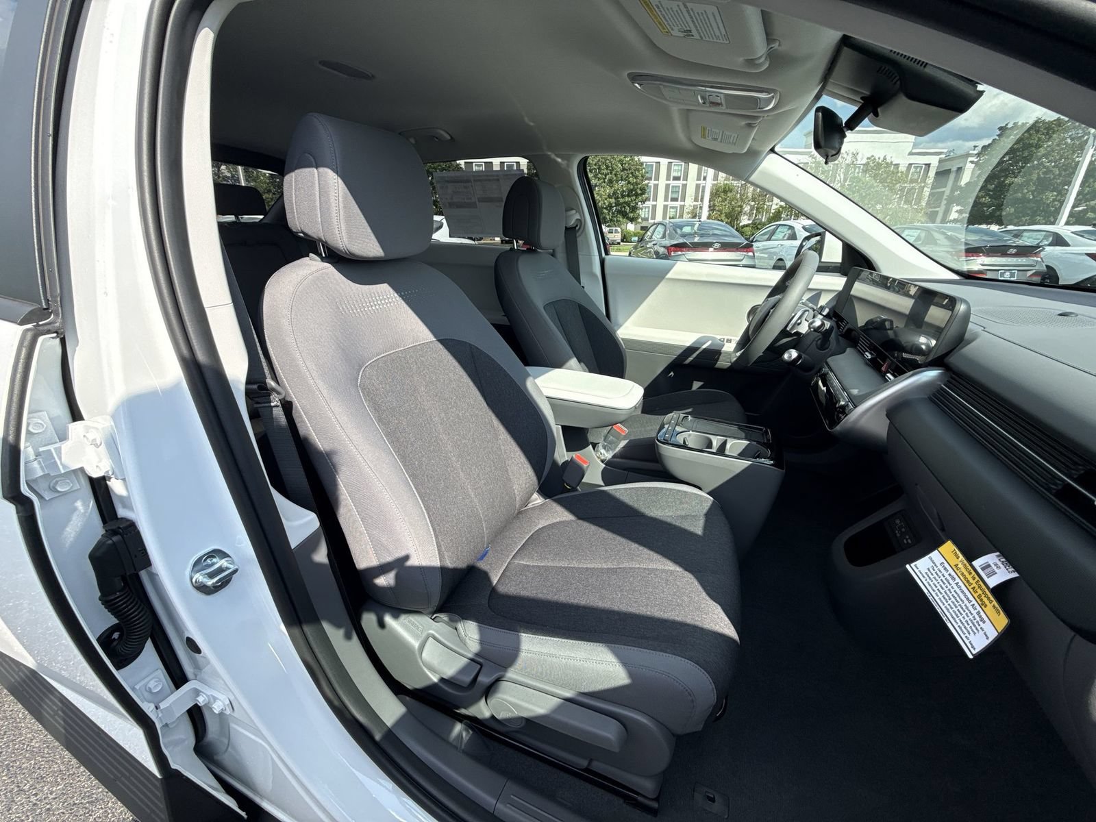 New 2026 Hyundai Ioniq 5 SE AWD/4WD image 25