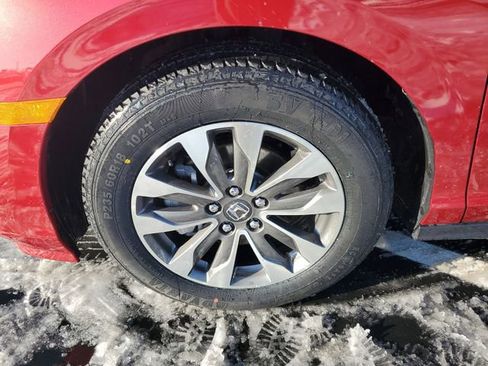 Used 2023 Honda Odyssey EX-L image 17