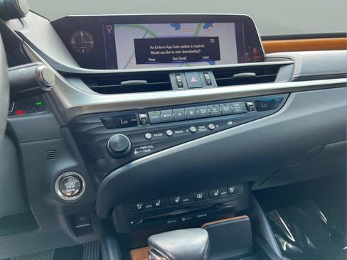 Used 2019 Lexus ES 350 w/ Accessory Package 2 FWD image 29