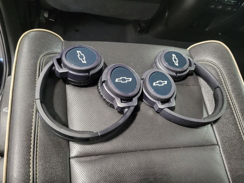 Used 2023 Chevrolet Tahoe Premier w/ Advanced Technology Package image 22