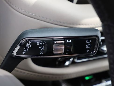 Used 2023 Lincoln Nautilus Reserve w/ Luxury Package AWD/4WD image 37