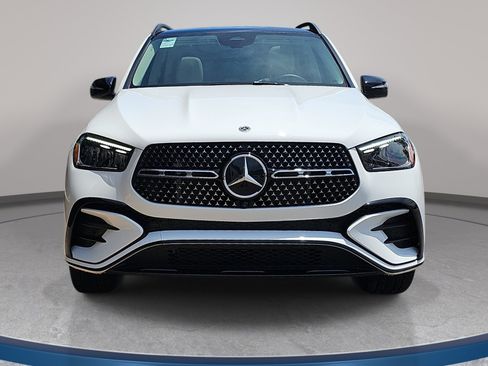 Used 2026 Mercedes-Benz GLE 450 4MATIC image 2