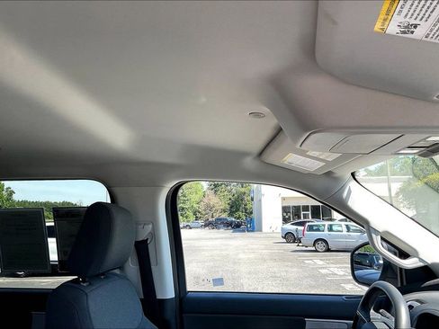 Certified 2025 Ford Expedition Max Active RWD image 21