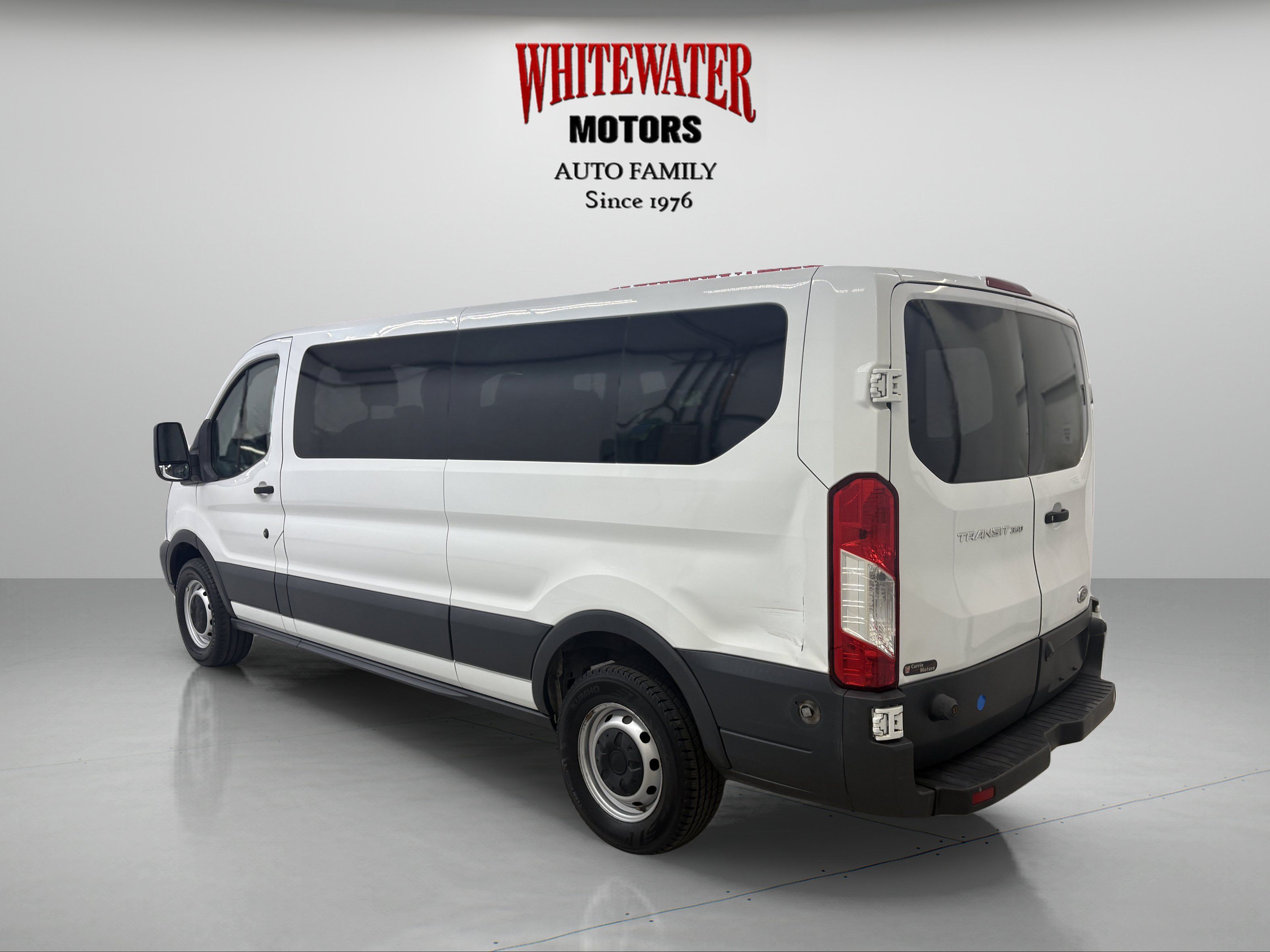 Used 2018 Ford Transit 350 XL RWD image 2