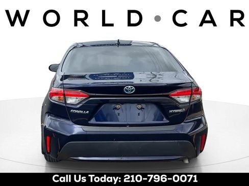 Used 2020 Toyota Corolla LE FWD image 5