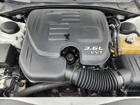 Used 2019 Dodge Charger GT RWD image 17