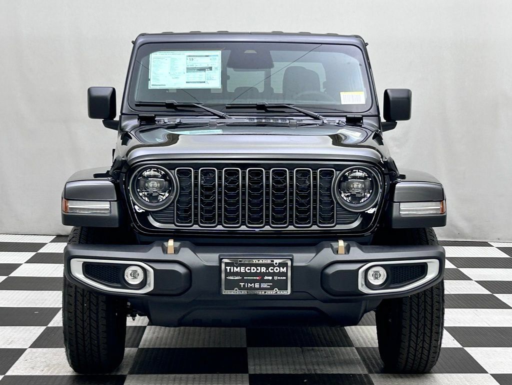 New 2026 Jeep Gladiator Sport AWD/4WD image 3