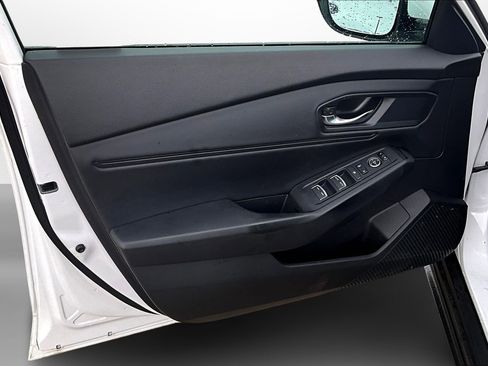 Used 2023 Honda Accord EX image 24