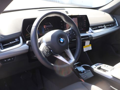 Used 2026 BMW X1 xDrive28i w/ Convenience Package AWD/4WD image 14