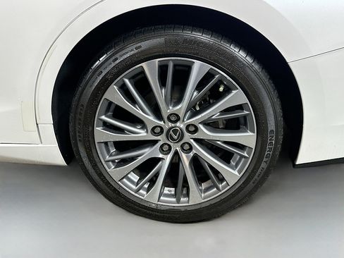 Used 2020 Lexus ES 350 w/ Premium Package FWD image 29