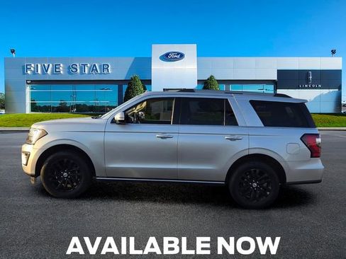 Used 2019 Ford Expedition Limited RWD image 4