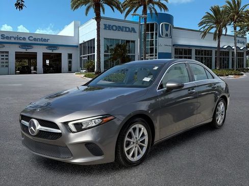 Used 2020 Mercedes-Benz A 220 4MATIC image 4