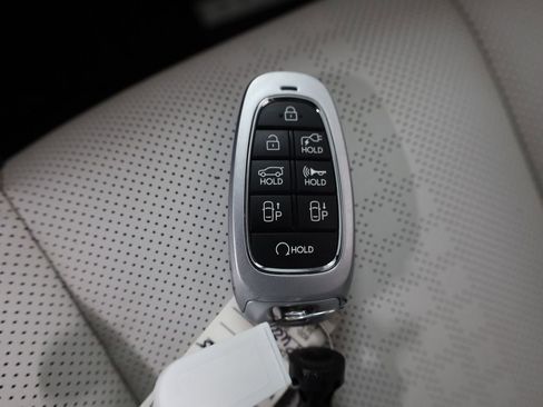 Used 2023 Hyundai Ioniq 5 Limited image 34
