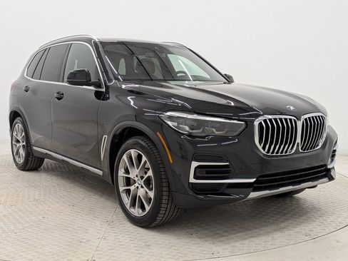 Certified 2023 BMW X5 sDrive40i w/ Premium Package image 7