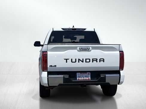 Used 2024 Toyota Tundra Limited AWD/4WD image 6