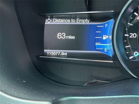 Used 2016 Ford Explorer XLT w/ Equipment Group 202A image 12