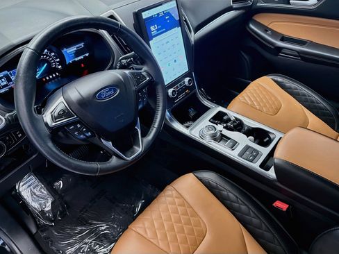 Used 2024 Ford Edge Titanium w/ Titanium Elite Package AWD/4WD image 7