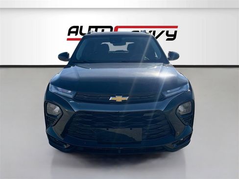 Used 2021 Chevrolet TrailBlazer LT w/ Convenience Package image 2