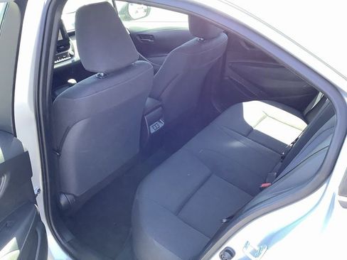 Used 2023 Toyota Corolla LE image 23