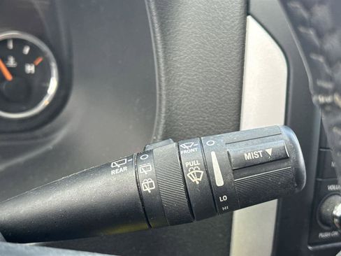 Used 2016 Jeep Compass High Altitude image 22