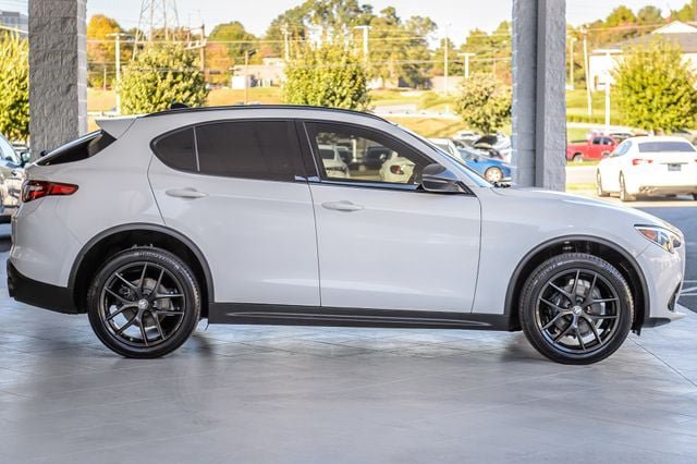 Used 2019 Alfa Romeo Stelvio AWD w/ Nero Edizione image 51