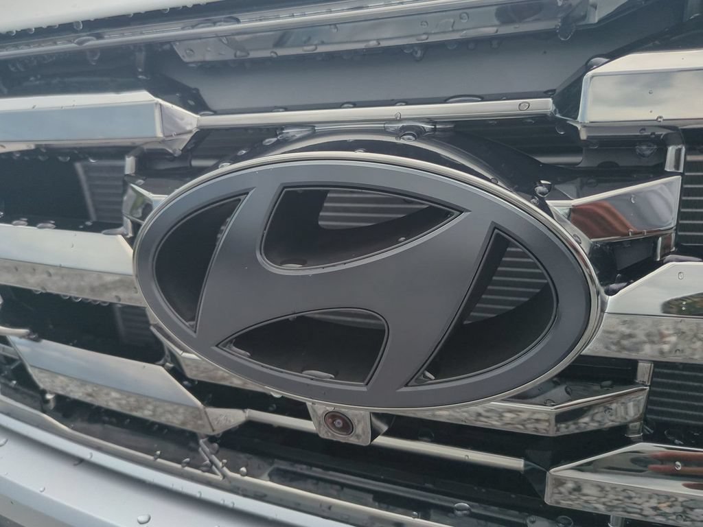 New 2026 Hyundai Tucson Limited w/ Tow & Go Package FWD image 15