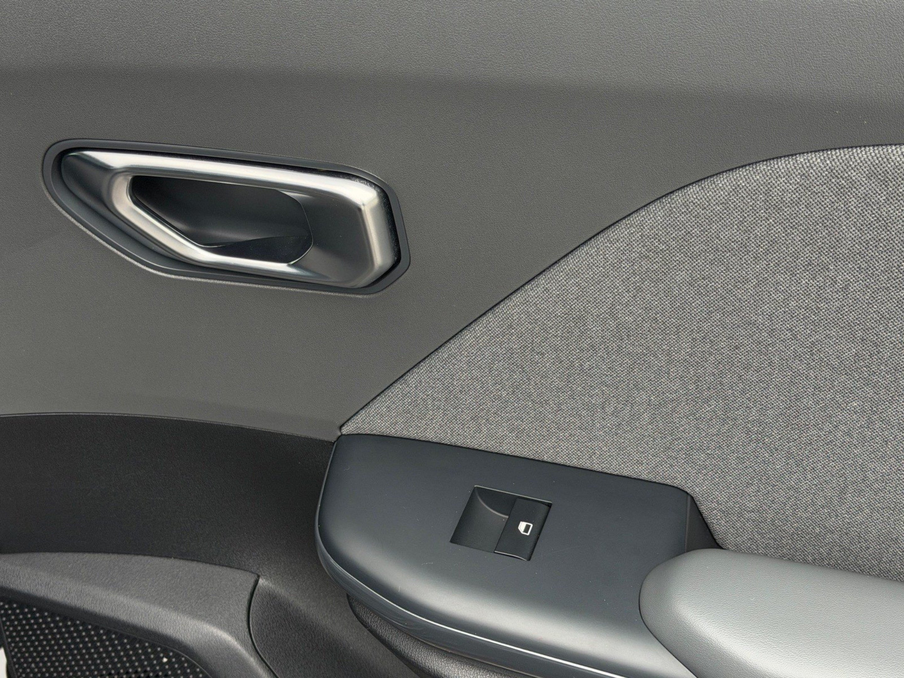 Certified 2025 Kia K4 EX FWD image 10