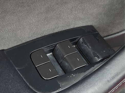Used 2023 Tesla Model 3 Standard Range RWD image 14