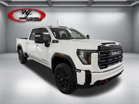 New 2026 GMC Sierra 2500 AT4 AWD/4WD image 3