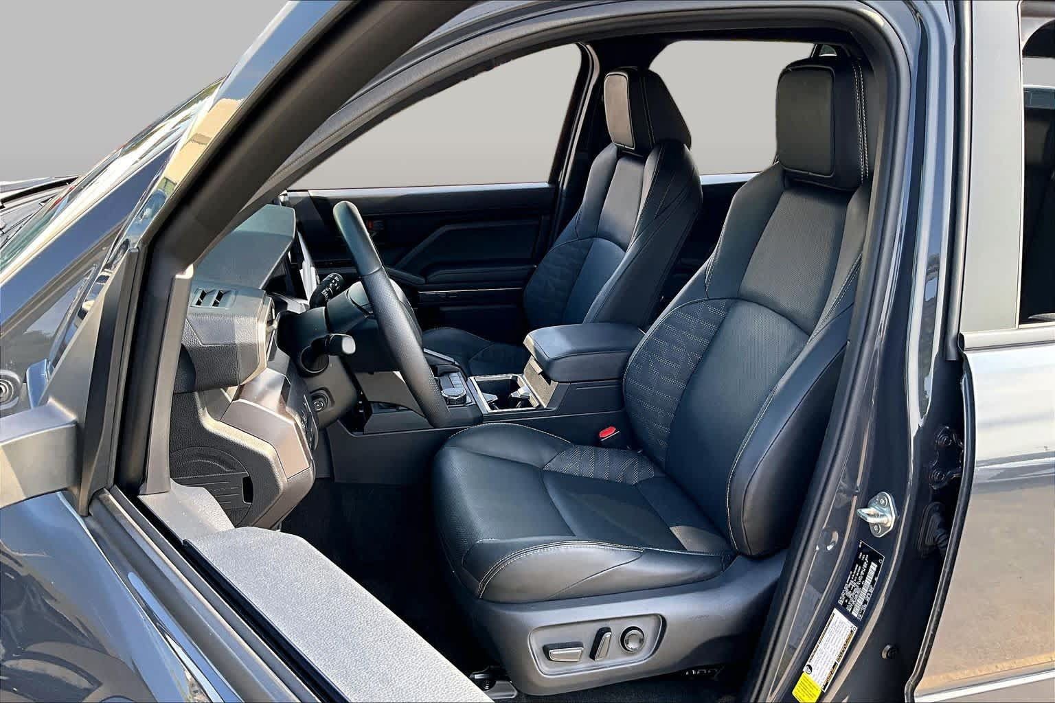 Used 2025 Toyota 4Runner TRD Sport Premium RWD image 7