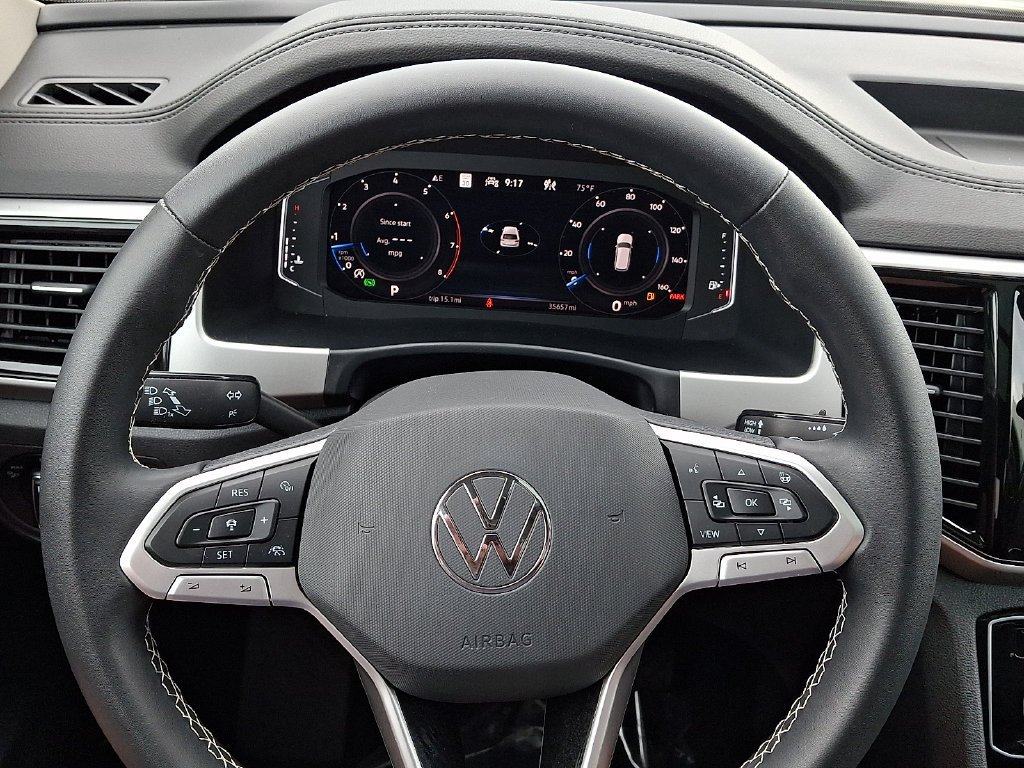 Used 2023 Volkswagen Atlas SEL AWD/4WD image 21