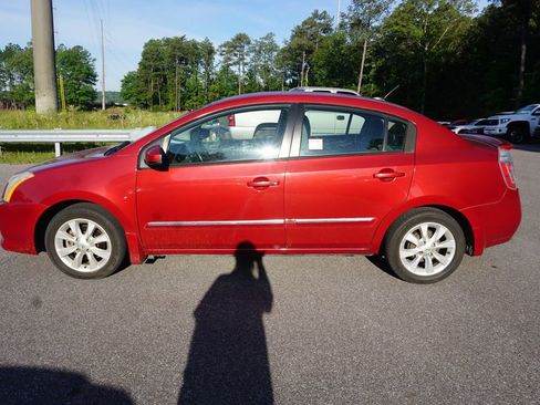 Used 2011 Nissan Sentra 2.0 SL w/ Navigation Pkg FWD image 15