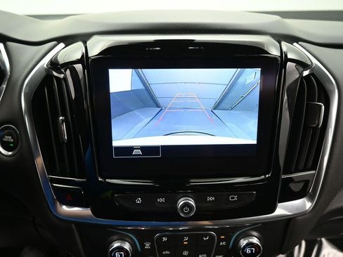 Used 2023 Chevrolet Traverse LT AWD/4WD image 20