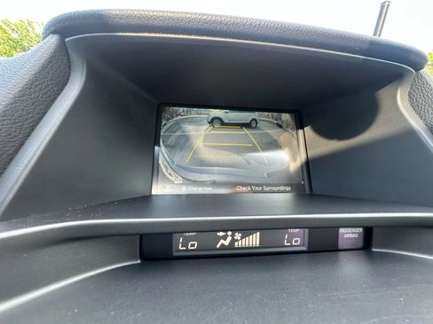 Used 2013 Honda Crosstour EX-L image 29