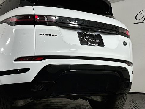 Used 2022 Land Rover Range Rover Evoque R-Dynamic S image 26